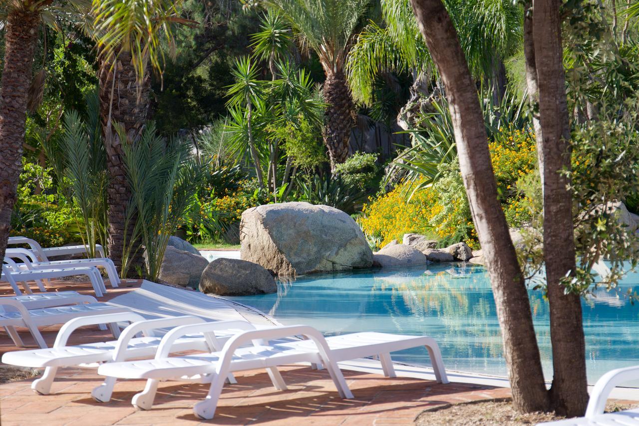 Camping Villaggio L'Ultima Spiaggia Бари Сардо Екстериор снимка