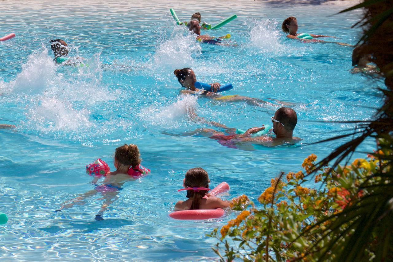 Camping Villaggio L'Ultima Spiaggia Бари Сардо Екстериор снимка